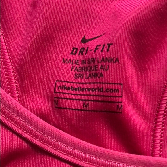 2 M Nike Sports Bras - Picture 3 of 7